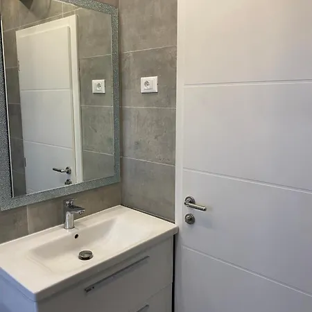 Apartment Nada Tucepi
